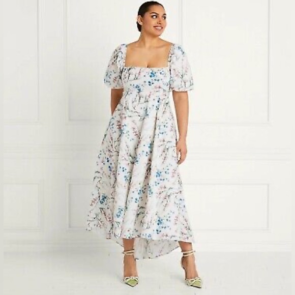 Hill House Dresses & Skirts - Hill House Home The Matilda Nap Dress in Spring Chintz Floral White Multi Large